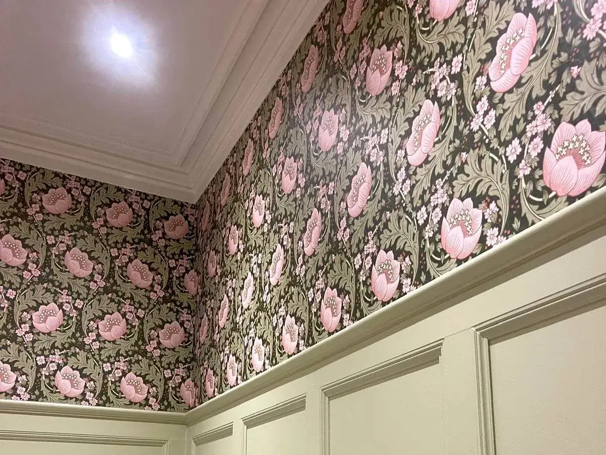 Bathroom walls painted in Newcastle by Tulip Decor